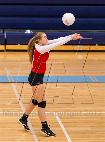 Thumbnail 3 in McLean @ Yorktown photogallery.