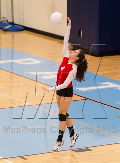 Thumbnail 2 in McLean @ Yorktown photogallery.