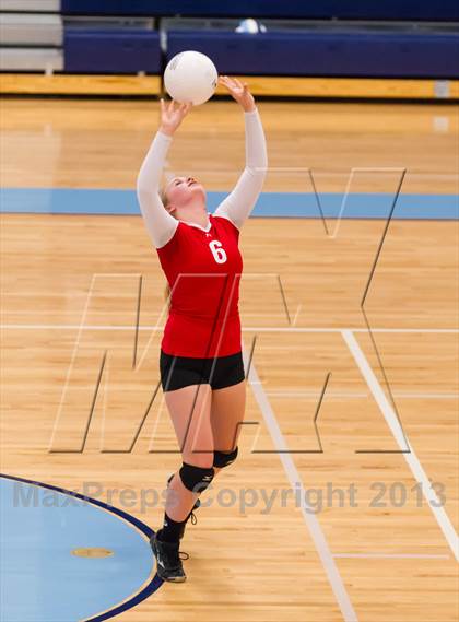 Thumbnail 1 in McLean @ Yorktown photogallery.