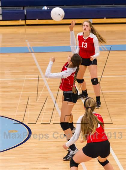 Thumbnail 2 in McLean @ Yorktown photogallery.