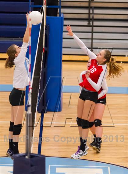 Thumbnail 2 in McLean @ Yorktown photogallery.
