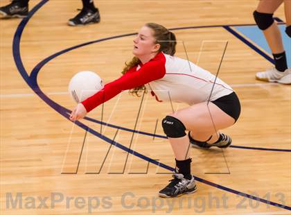 Thumbnail 3 in McLean @ Yorktown photogallery.