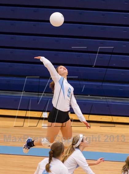 Thumbnail 2 in McLean @ Yorktown photogallery.