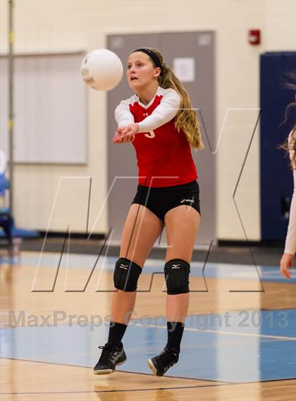 Thumbnail 3 in McLean @ Yorktown photogallery.