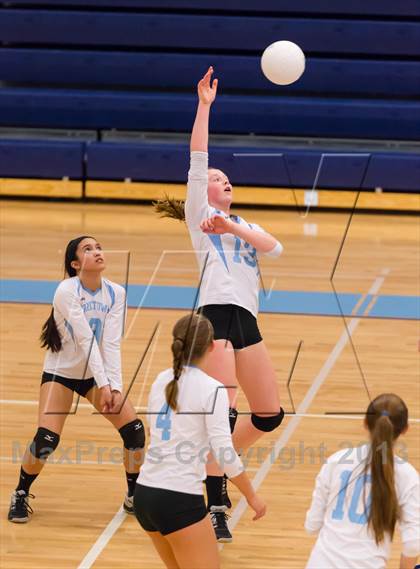 Thumbnail 2 in McLean @ Yorktown photogallery.