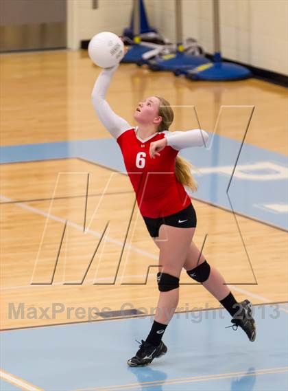 Thumbnail 1 in McLean @ Yorktown photogallery.