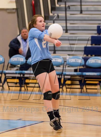 Thumbnail 1 in McLean @ Yorktown photogallery.