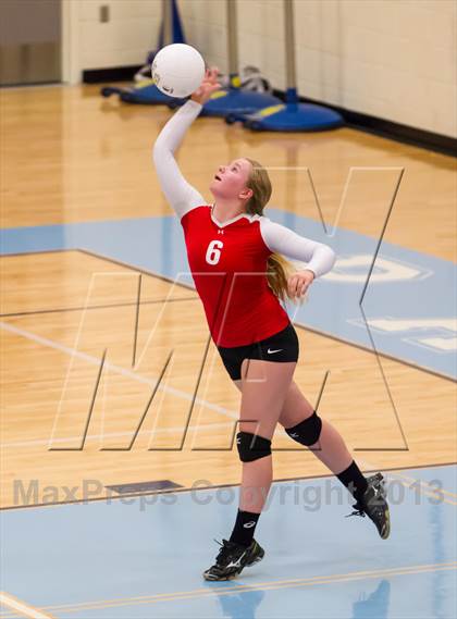 Thumbnail 1 in McLean @ Yorktown photogallery.