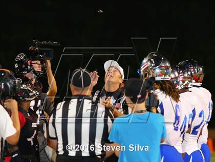 Thumbnail 2 in Centennial vs. IMG Academy (2016 Honor Bowl) photogallery.