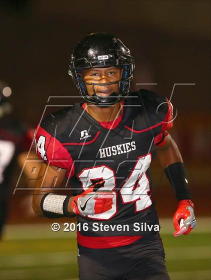 Thumbnail 3 in Centennial vs. IMG Academy (2016 Honor Bowl) photogallery.