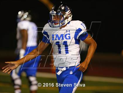 Thumbnail 3 in Centennial vs. IMG Academy (2016 Honor Bowl) photogallery.