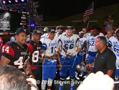 Thumbnail 3 in Centennial vs. IMG Academy (2016 Honor Bowl) photogallery.