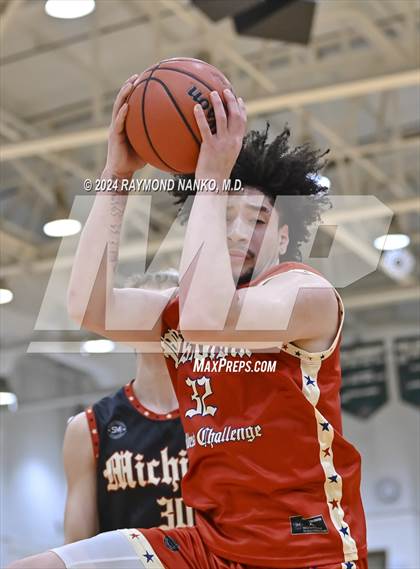 Thumbnail 1 in Michigan vs Wisconsin (Midwest All-Star Challenge) photogallery.