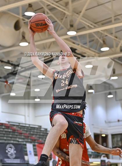 Thumbnail 1 in Michigan vs Wisconsin (Midwest All-Star Challenge) photogallery.