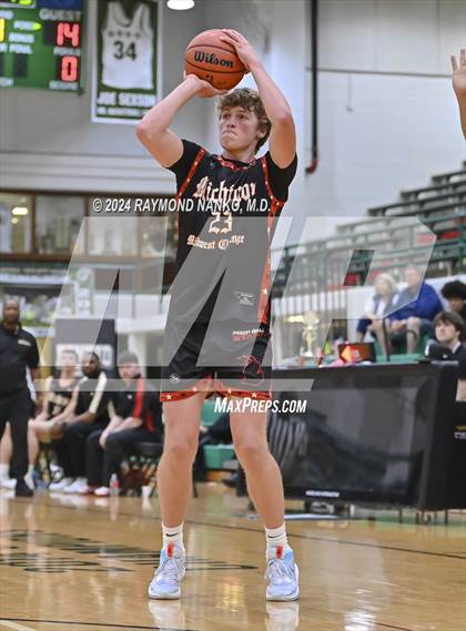 Thumbnail 3 in Michigan vs Wisconsin (Midwest All-Star Challenge) photogallery.