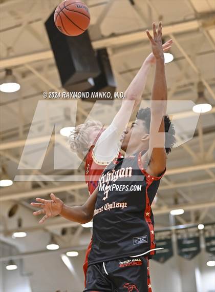 Thumbnail 2 in Michigan vs Wisconsin (Midwest All-Star Challenge) photogallery.