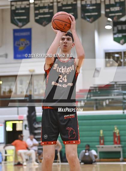 Thumbnail 3 in Michigan vs Wisconsin (Midwest All-Star Challenge) photogallery.