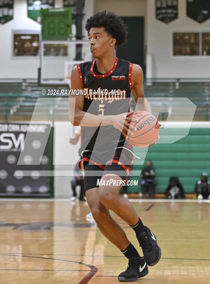 Thumbnail 1 in Michigan vs Wisconsin (Midwest All-Star Challenge) photogallery.