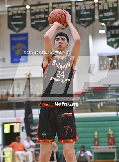Thumbnail 1 in Michigan vs Wisconsin (Midwest All-Star Challenge) photogallery.