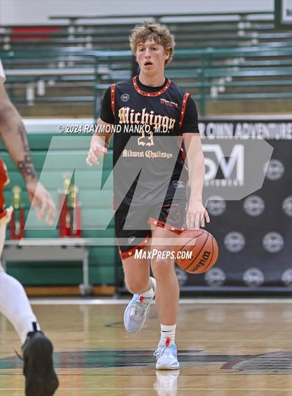 Thumbnail 2 in Michigan vs Wisconsin (Midwest All-Star Challenge) photogallery.