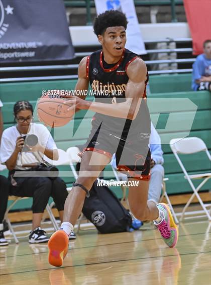 Thumbnail 3 in Michigan vs Wisconsin (Midwest All-Star Challenge) photogallery.