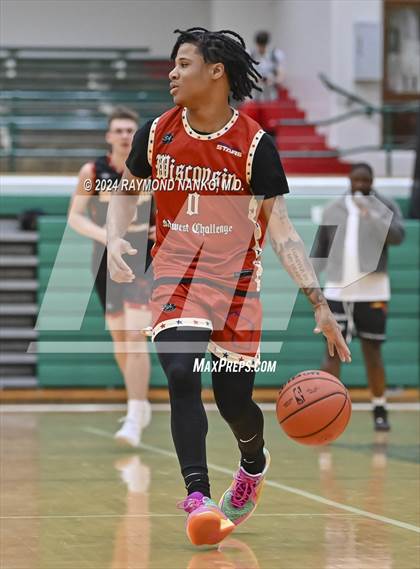 Thumbnail 2 in Michigan vs Wisconsin (Midwest All-Star Challenge) photogallery.