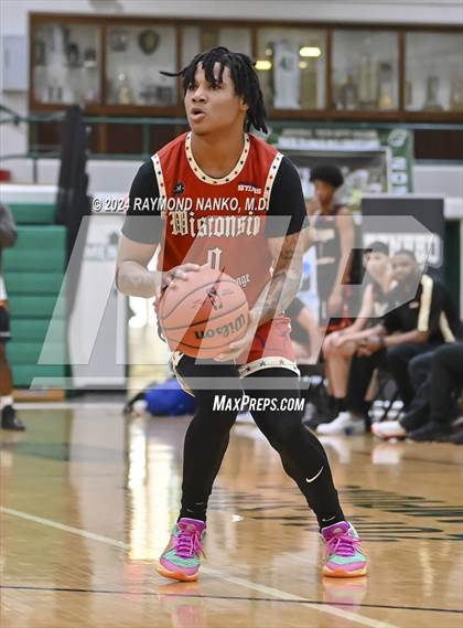 Thumbnail 2 in Michigan vs Wisconsin (Midwest All-Star Challenge) photogallery.
