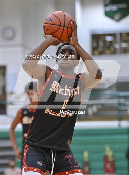 Thumbnail 2 in Michigan vs Wisconsin (Midwest All-Star Challenge) photogallery.