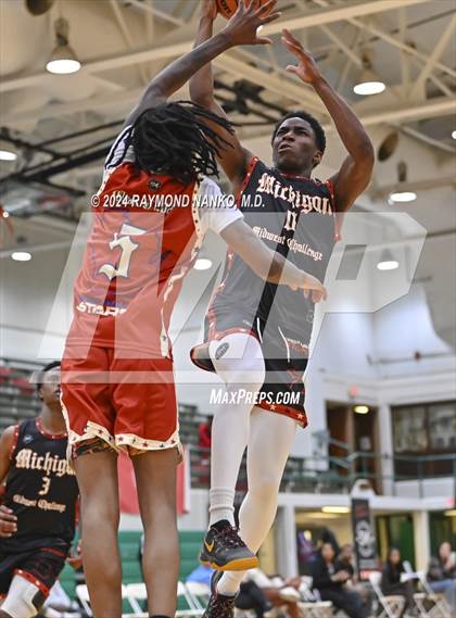 Thumbnail 2 in Michigan vs Wisconsin (Midwest All-Star Challenge) photogallery.