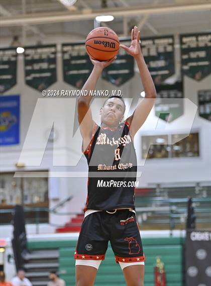 Thumbnail 1 in Michigan vs Wisconsin (Midwest All-Star Challenge) photogallery.