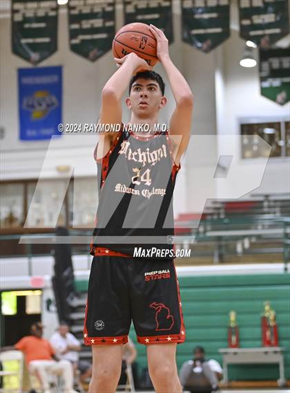 Thumbnail 2 in Michigan vs Wisconsin (Midwest All-Star Challenge) photogallery.