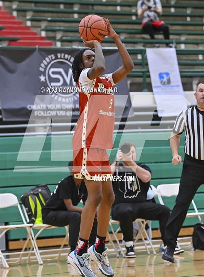 Thumbnail 2 in Michigan vs Wisconsin (Midwest All-Star Challenge) photogallery.