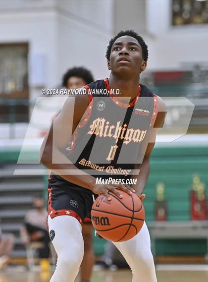 Thumbnail 1 in Michigan vs Wisconsin (Midwest All-Star Challenge) photogallery.