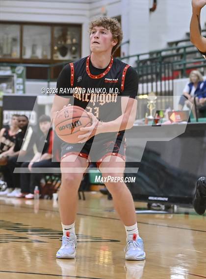 Thumbnail 1 in Michigan vs Wisconsin (Midwest All-Star Challenge) photogallery.
