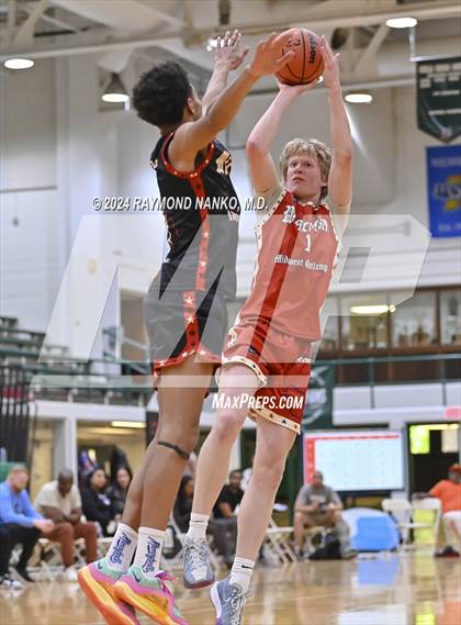 Thumbnail 1 in Michigan vs Wisconsin (Midwest All-Star Challenge) photogallery.