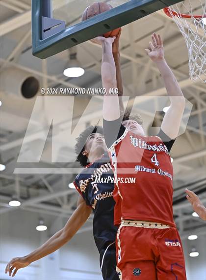 Thumbnail 1 in Michigan vs Wisconsin (Midwest All-Star Challenge) photogallery.