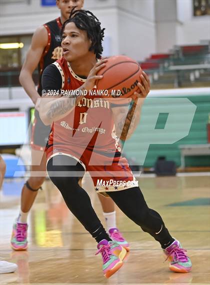 Thumbnail 1 in Michigan vs Wisconsin (Midwest All-Star Challenge) photogallery.