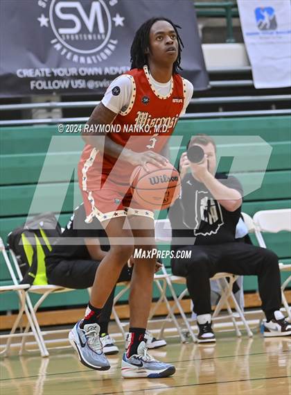 Thumbnail 3 in Michigan vs Wisconsin (Midwest All-Star Challenge) photogallery.