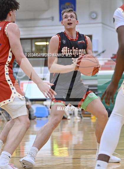 Thumbnail 2 in Michigan vs Wisconsin (Midwest All-Star Challenge) photogallery.