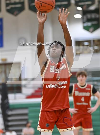 Thumbnail 3 in Michigan vs Wisconsin (Midwest All-Star Challenge) photogallery.