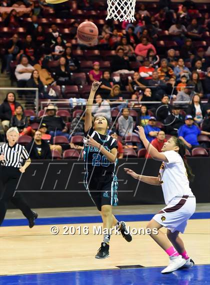 Thumbnail 2 in Greyhills Academy vs Rock Point (AIA D5 Semifinal) photogallery.