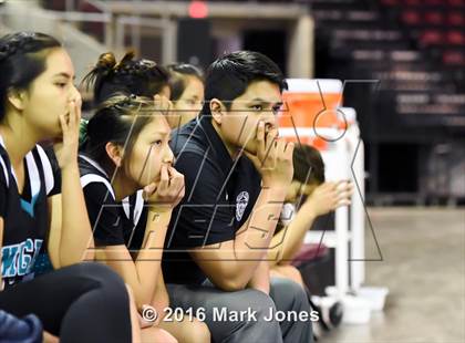 Thumbnail 2 in Greyhills Academy vs Rock Point (AIA D5 Semifinal) photogallery.