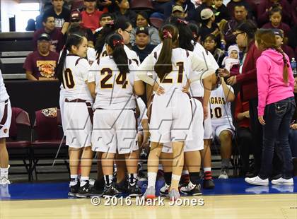 Thumbnail 3 in Greyhills Academy vs Rock Point (AIA D5 Semifinal) photogallery.
