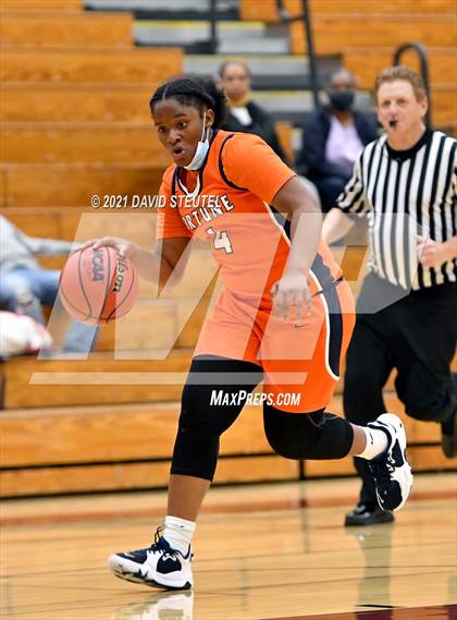 Thumbnail 2 in Fortune Early College vs. Leroy Greene Academy (Nighthawk Christmas Classic) photogallery.