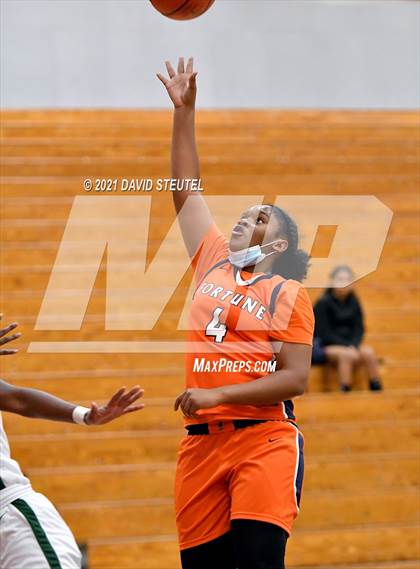 Thumbnail 2 in Fortune Early College vs. Leroy Greene Academy (Nighthawk Christmas Classic) photogallery.