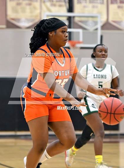 Thumbnail 1 in Fortune Early College vs. Leroy Greene Academy (Nighthawk Christmas Classic) photogallery.