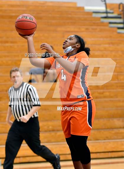 Thumbnail 3 in Fortune Early College vs. Leroy Greene Academy (Nighthawk Christmas Classic) photogallery.