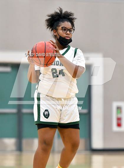 Thumbnail 1 in Fortune Early College vs. Leroy Greene Academy (Nighthawk Christmas Classic) photogallery.