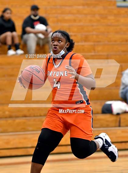 Thumbnail 1 in Fortune Early College vs. Leroy Greene Academy (Nighthawk Christmas Classic) photogallery.