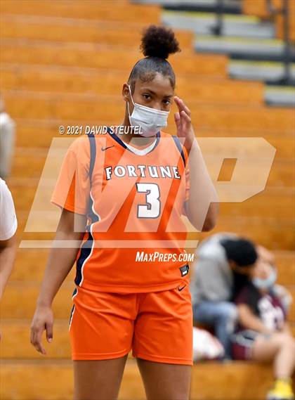Thumbnail 1 in Fortune Early College vs. Leroy Greene Academy (Nighthawk Christmas Classic) photogallery.